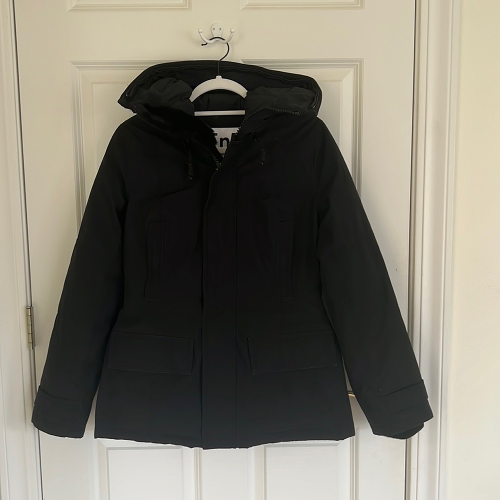 Aritzia TNA Parka Down Jacket